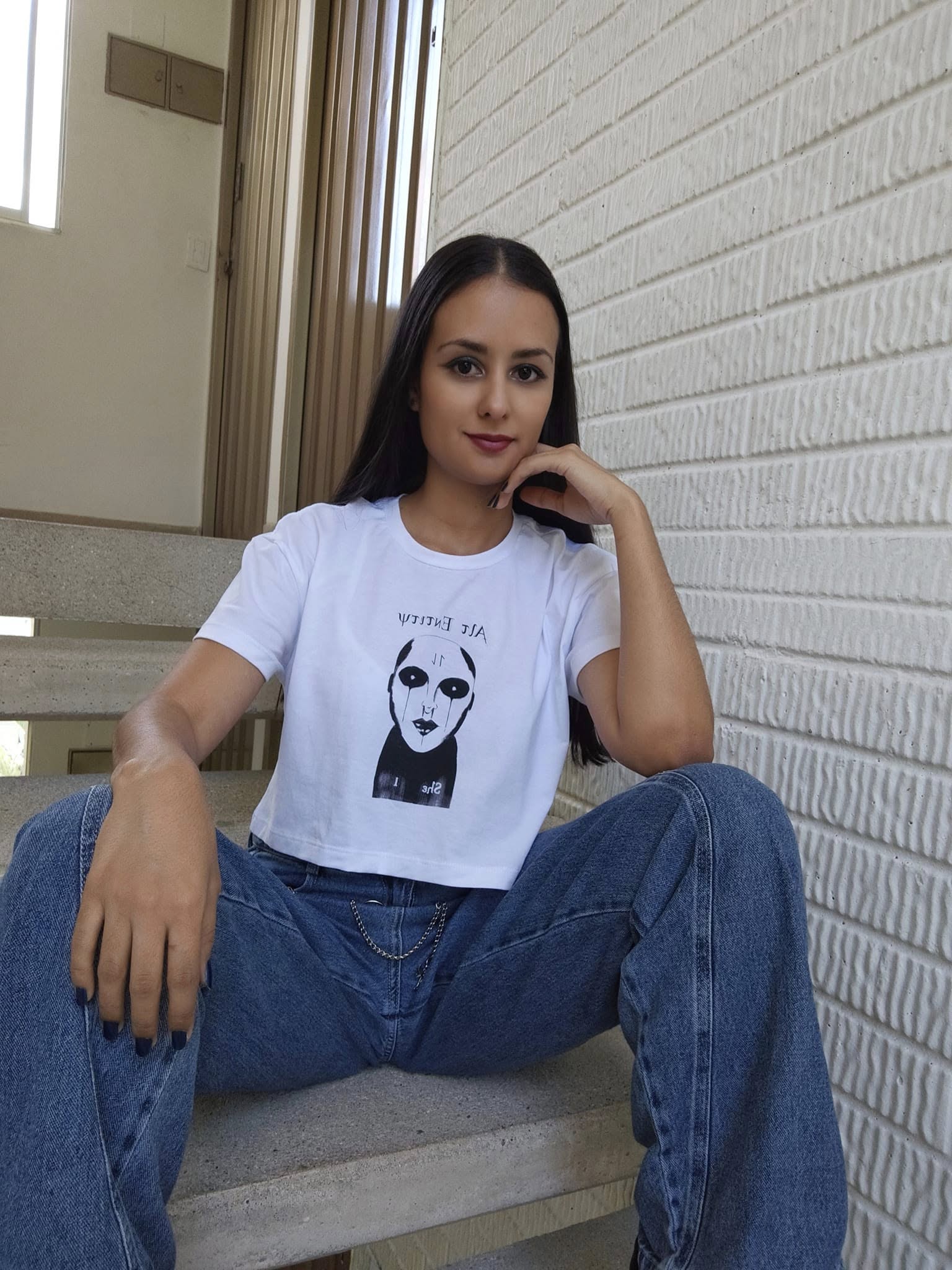 Camiseta crop top Diseño Alt Entity (versión femenina)